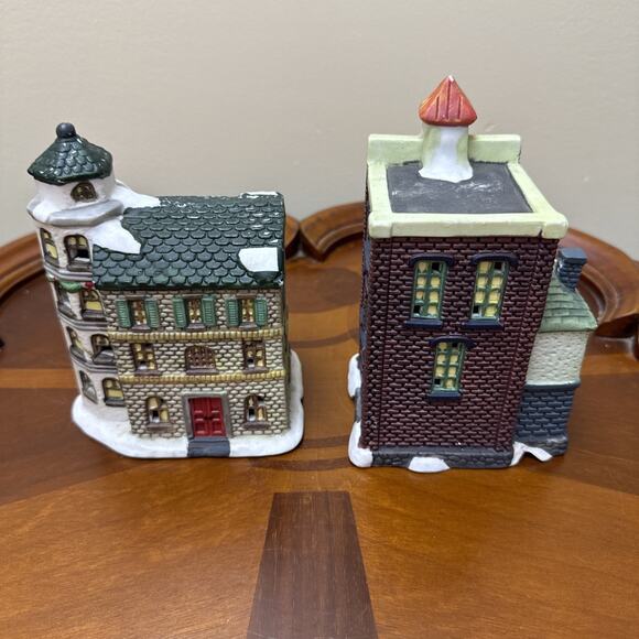 Set of 2 Trim A Home 1994 Christmas Village Buildings Inn & Tavern - Picture 4 of 10